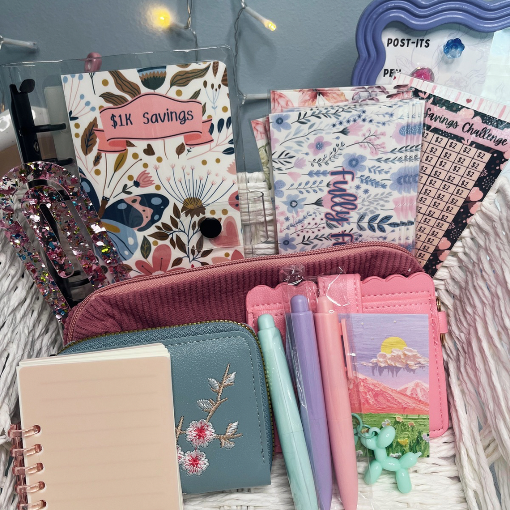 Mystery Scoops (Stationary & Cash Budgeting Tools!)