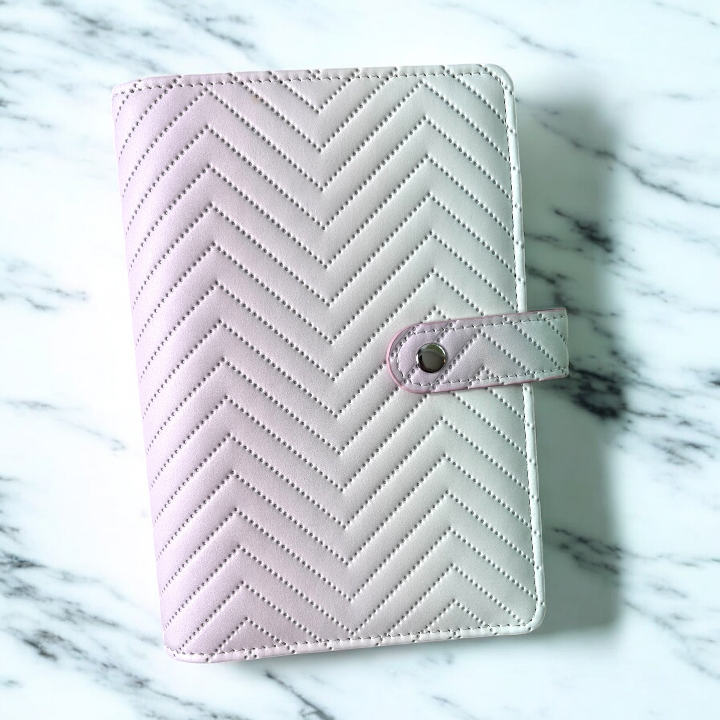 Chevron Chameleon Binder (BUBBLEGUM COLOR)